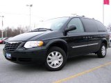 2006 Brilliant Black Chrysler Town & Country Touring #2974444