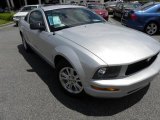 2008 Brilliant Silver Metallic Ford Mustang V6 Deluxe Coupe #30036608