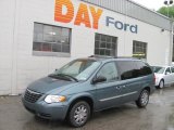 2007 Magnesium Pearl Chrysler Town & Country Touring #30037302