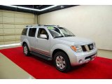 2007 Nissan Pathfinder LE