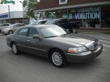 2003 Charcoal Grey Metallic Lincoln Town Car Signature #30036529