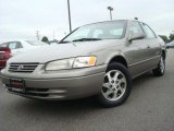 1997 Toyota Camry LE V6 Data, Info and Specs