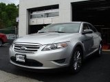 2010 Ingot Silver Metallic Ford Taurus Limited #30214012