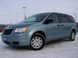 2008 Clearwater Blue Pearlcoat Chrysler Town & Country LX #2974359