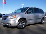 2008 Bright Silver Metallic Chrysler Town & Country Limited #2974386