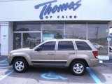 2006 Light Khaki Metallic Jeep Grand Cherokee Laredo #30330766