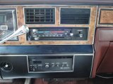 1985 Lincoln Town Car  Controls