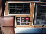 1985 Lincoln Town Car  Controls