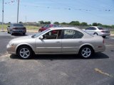 2000 Sunlit Sand Metallic Nissan Maxima GLE #30816093