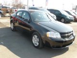 2010 Brilliant Black Crystal Pearl Dodge Avenger SXT #30817020