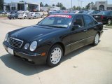2000 Mercedes-Benz E 320 Sedan