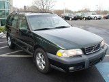 1998 Volvo V70 XC AWD Front 3/4 View