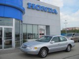 2002 Silver Frost Metallic Lincoln Continental  #30816268