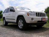 2007 Stone White Jeep Grand Cherokee Laredo 4x4 #30895087