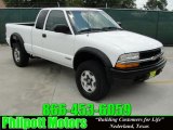 2000 Summit White Chevrolet S10 LS Extended Cab 4x4 #31478216