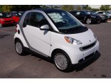 2009 Crystal White Smart fortwo pure coupe #31644087