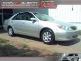 2002 Lunar Mist Metallic Toyota Camry LE #31743516