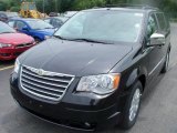 2010 Brilliant Black Crystal Pearl Chrysler Town & Country Touring #31850880