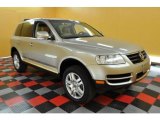 2004 Wheat Beige Metallic Volkswagen Touareg V8 #31900813