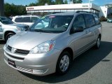 2005 Toyota Sienna LE
