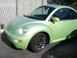 2001 Cyber Green Metallic Volkswagen New Beetle GL Coupe #32391917