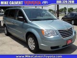 2009 Clearwater Blue Pearl Chrysler Town & Country LX #32392150