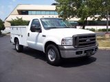 2005 Oxford White Ford F250 Super Duty XL Regular Cab Chassis Utility #32466819