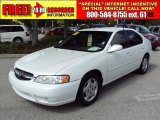 2000 Nissan Altima Cloud White