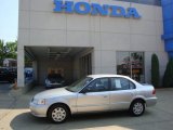 2000 Vogue Silver Metallic Honda Civic VP Sedan #32534748