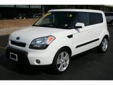 2010 Clear White Kia Soul Sport #32604823