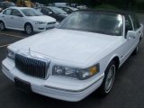 1996 Performance White Lincoln Town Car Signature #32681974