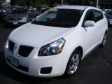 2010 Ultra White Pontiac Vibe 1.8L #32682406