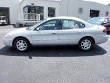 2007 Silver Frost Metallic Ford Taurus SEL #32966480