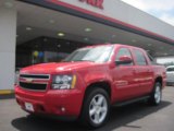 Victory Red Chevrolet Avalanche in 2008