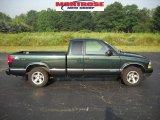 2002 Forest Green Metallic Chevrolet S10 LS Extended Cab #33081682