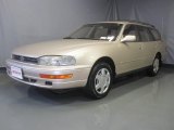 1994 Cashmere Beige Metallic Toyota Camry LE V6 Wagon #33328894