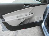 2007 Volkswagen Passat 3.6 4Motion Wagon Door Panel