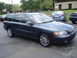 Barents Blue Metallic Volvo V70 in 2007