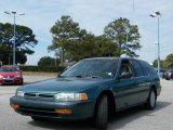 1992 Honda Accord LX Wagon Data, Info and Specs