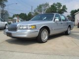 1997 Silver Frost Pearl Metallic Lincoln Town Car Signature #33936157