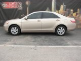 2009 Desert Sand Metallic Toyota Camry LE #3419066