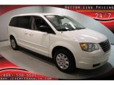 2010 Chrysler Town & Country LX