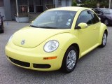 2009 Sunflower Yellow Volkswagen New Beetle 2.5 Coupe #34582302
