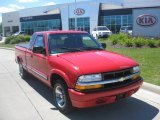 2001 Victory Red Chevrolet S10 LS Extended Cab #34800384
