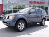 2005 Nissan Pathfinder SE