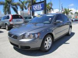 2007 Titanium Gray Metallic Volvo S40 2.4i #34850954