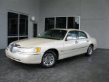 2000 Lincoln Town Car Cartier