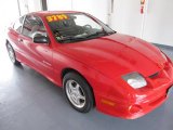 2001 Bright Red Pontiac Sunfire SE Coupe #34923384