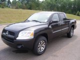2008 Mitsubishi Raider LS Double Cab