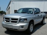 2010 Bright Silver Metallic Dodge Dakota Big Horn Crew Cab #35221845